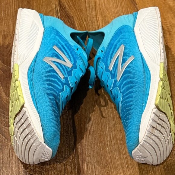 New Balance 860V11 Women’s Fresh Foam Easy Slip On Running Shoe (Size: 9.5)(EUC) - Picture 9 of 13